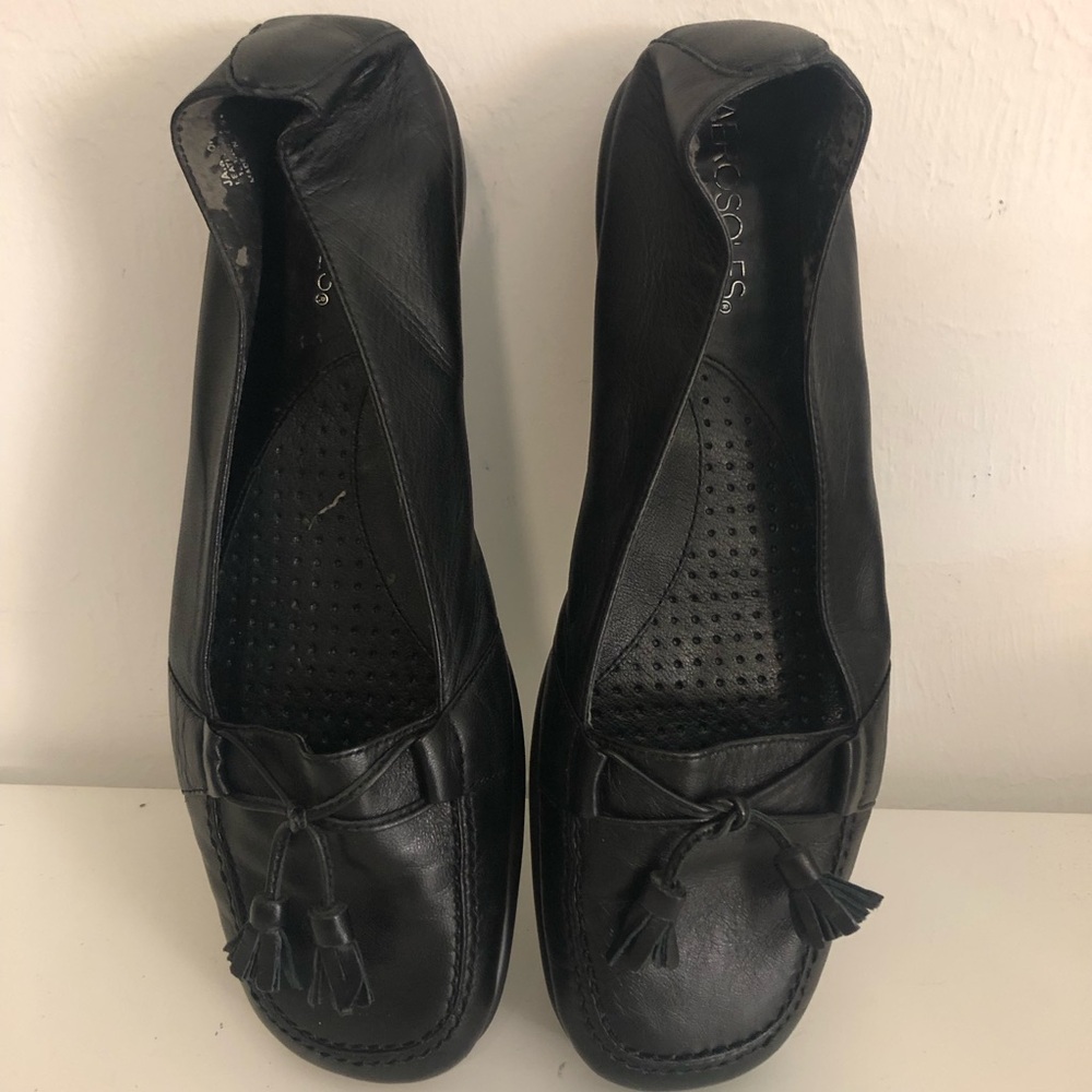 Aerosoles Black Leather Tassel Loafers